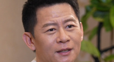 亚洲人在线视频
